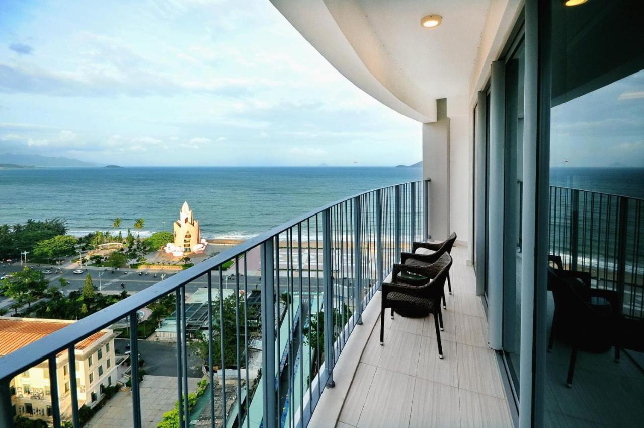 Panorama Central Nha Trang- Vietnam'S Highest Infinitive Rooftop Pool 외부 사진
