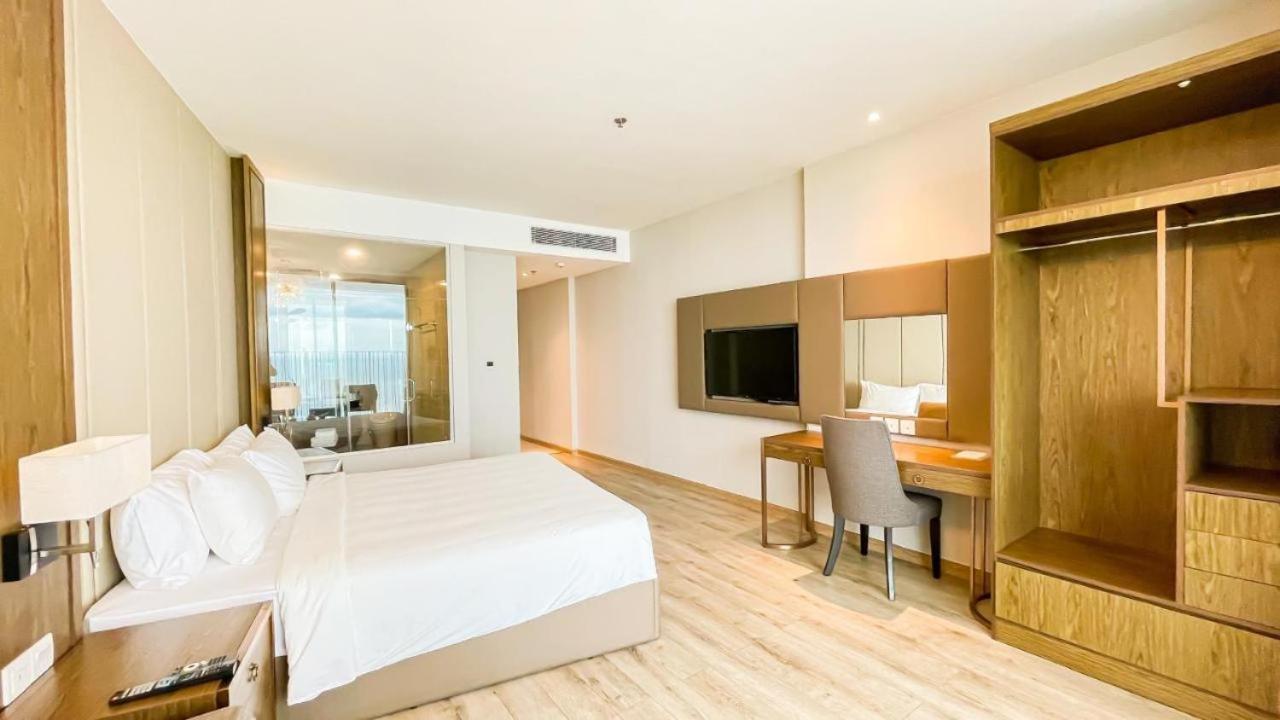 Panorama Central Nha Trang- Vietnam'S Highest Infinitive Rooftop Pool 외부 사진