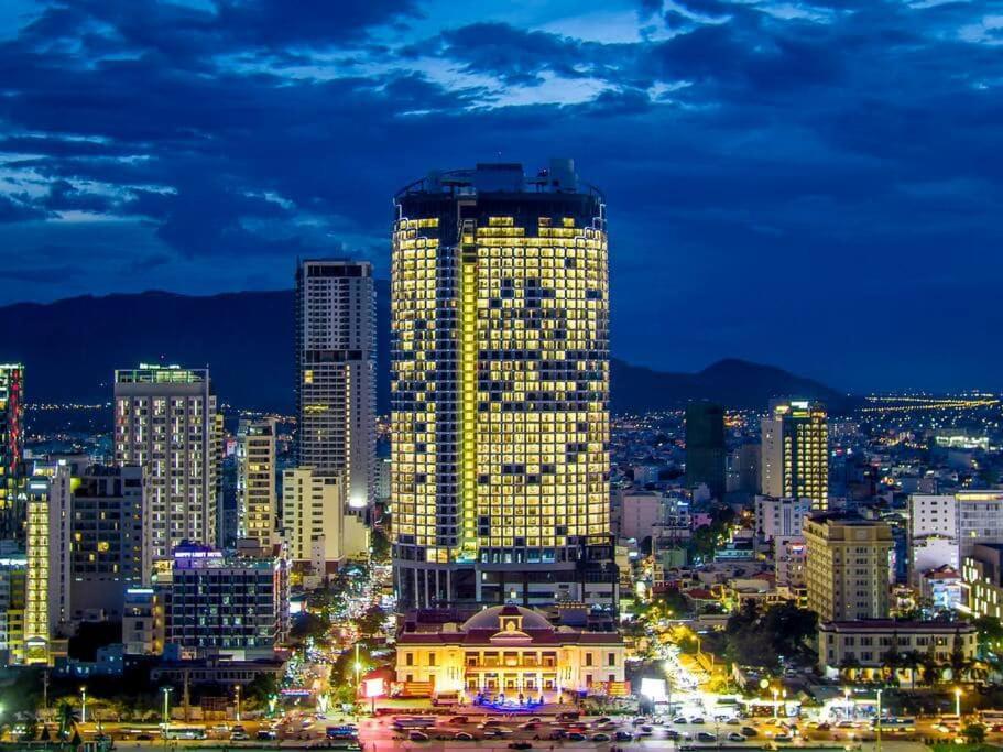 Panorama Central Nha Trang- Vietnam'S Highest Infinitive Rooftop Pool 외부 사진
