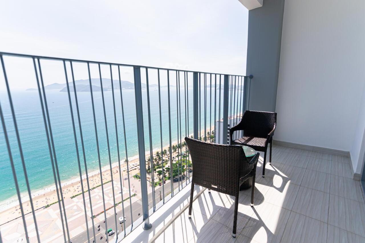 Panorama Central Nha Trang- Vietnam'S Highest Infinitive Rooftop Pool 외부 사진