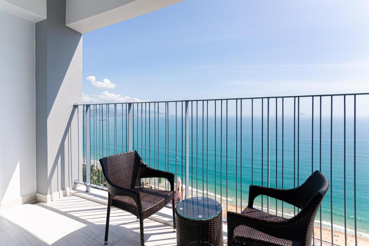Panorama Central Nha Trang- Vietnam'S Highest Infinitive Rooftop Pool 외부 사진